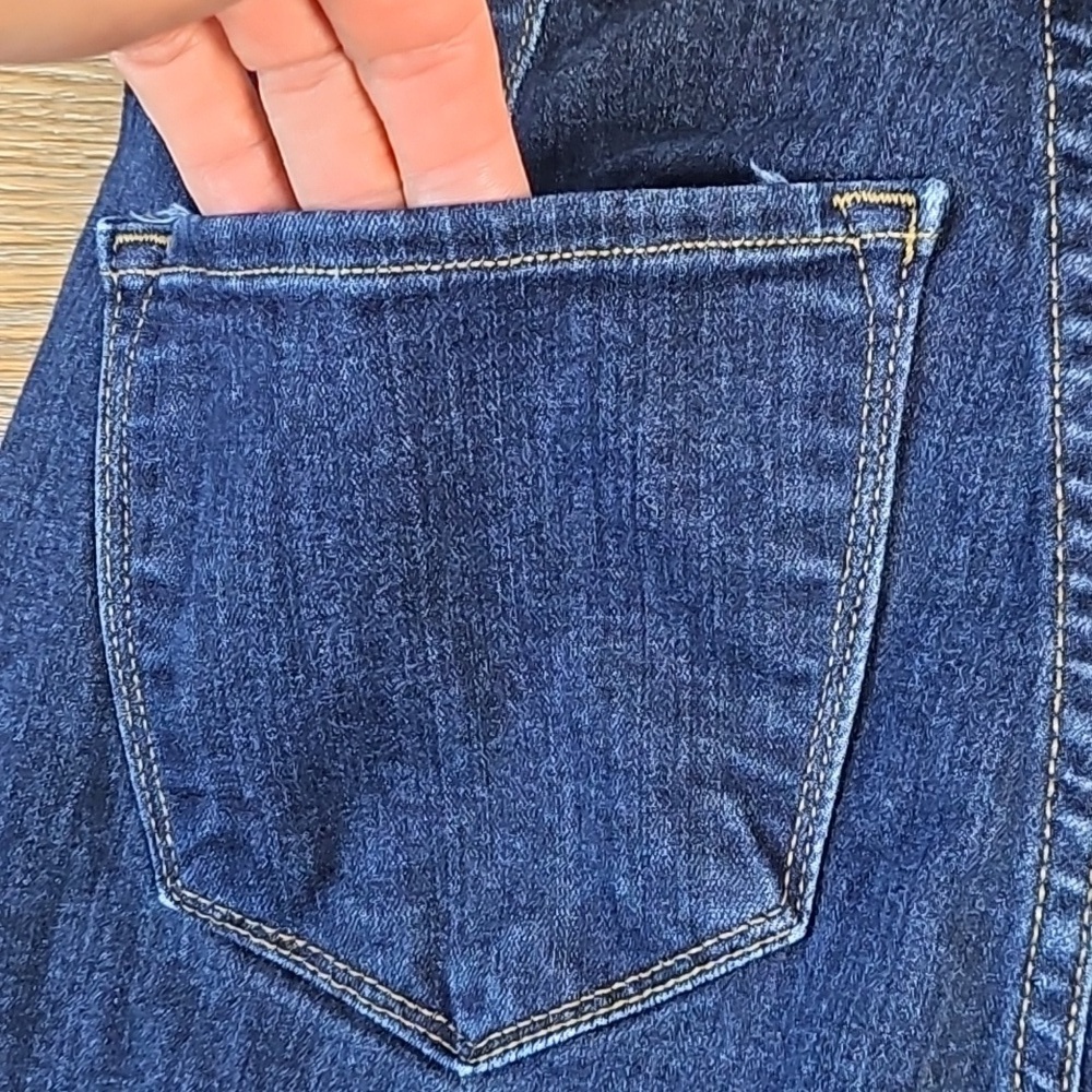 Judy Blue High Rise Super Flare Leg Raw Hem Dark Wash Stretch Denim Jean - Picture 10 of 16